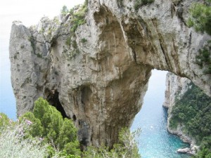 Arco Naturale 